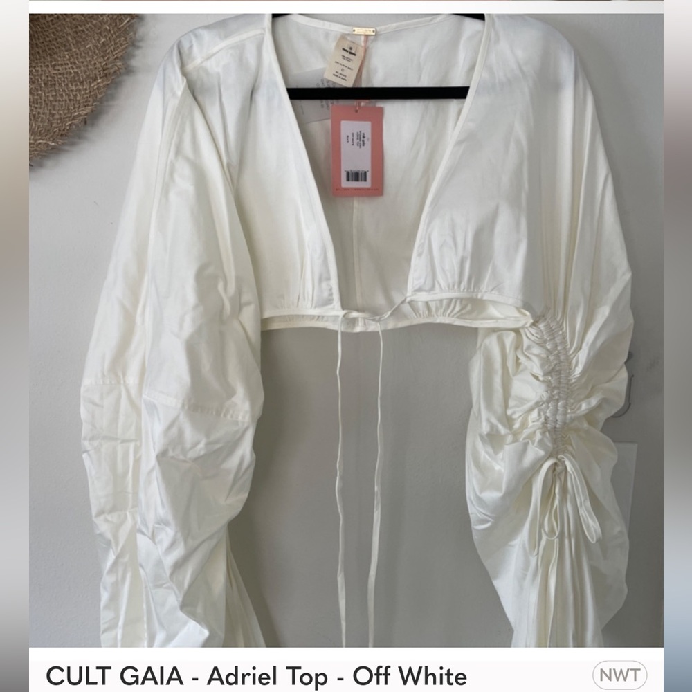 New w tag CULT GAIA - Adriel Top - Off White
